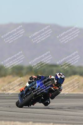 media/Oct-13-2025-Moto Forza (Mon) [[a66d839500]]/4-C Group/Session 3 (Turn 16)/